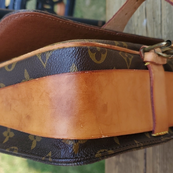 💥💥SOLD💥💥Louis Viutton CARTOUCHIERE - Picture 16 of 17